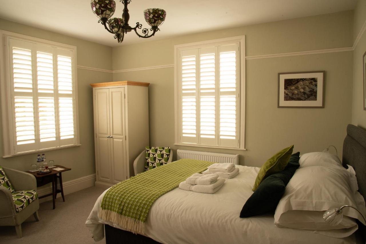 Lewesdon B&B Lyme Regis Exteriér fotografie